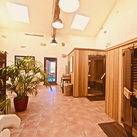 Tatil Evi Maison Lavande - Ancienne Etable Renovee, Nature Et Bien-etre